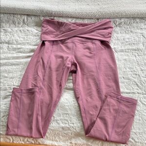 FP Movement by Free People Mauve cross  Waist Capris